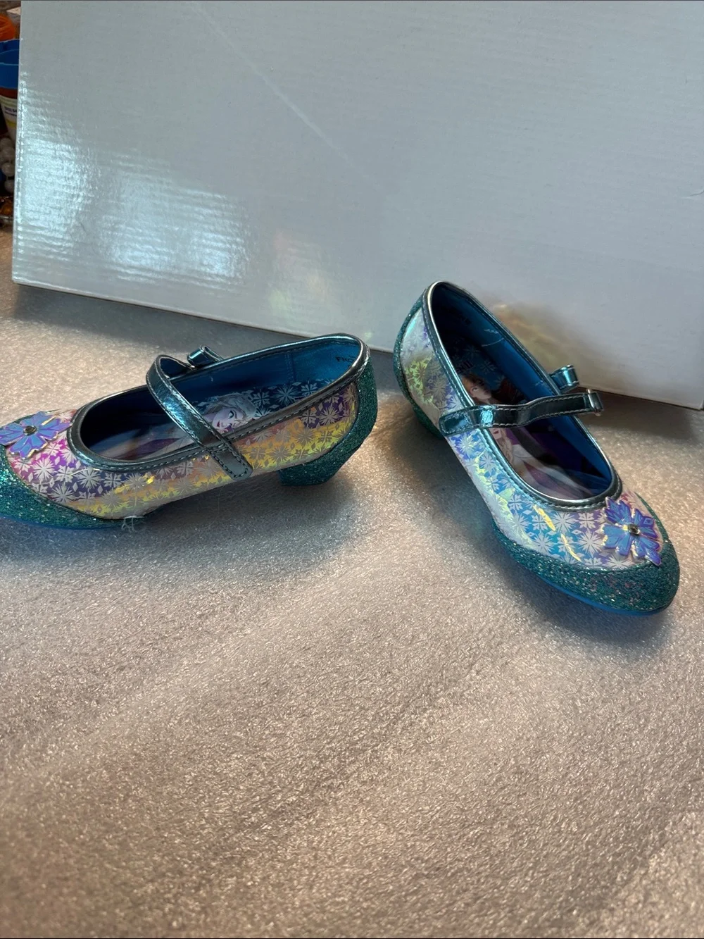 EUC Frozen II Anna Glitter Mary Jane Shoes for Kids - Teal/Purple Size 11